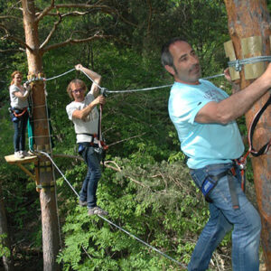 Parque de Aventuras - Circuito rojo con 20 juegos